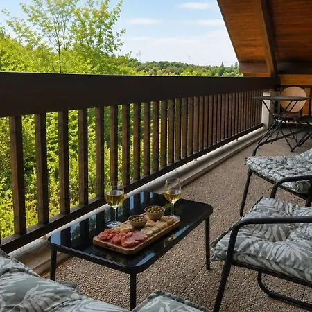 Vakantiehuis Large Cozy 2 Bedrooms 2 Bathrooms Terrace *